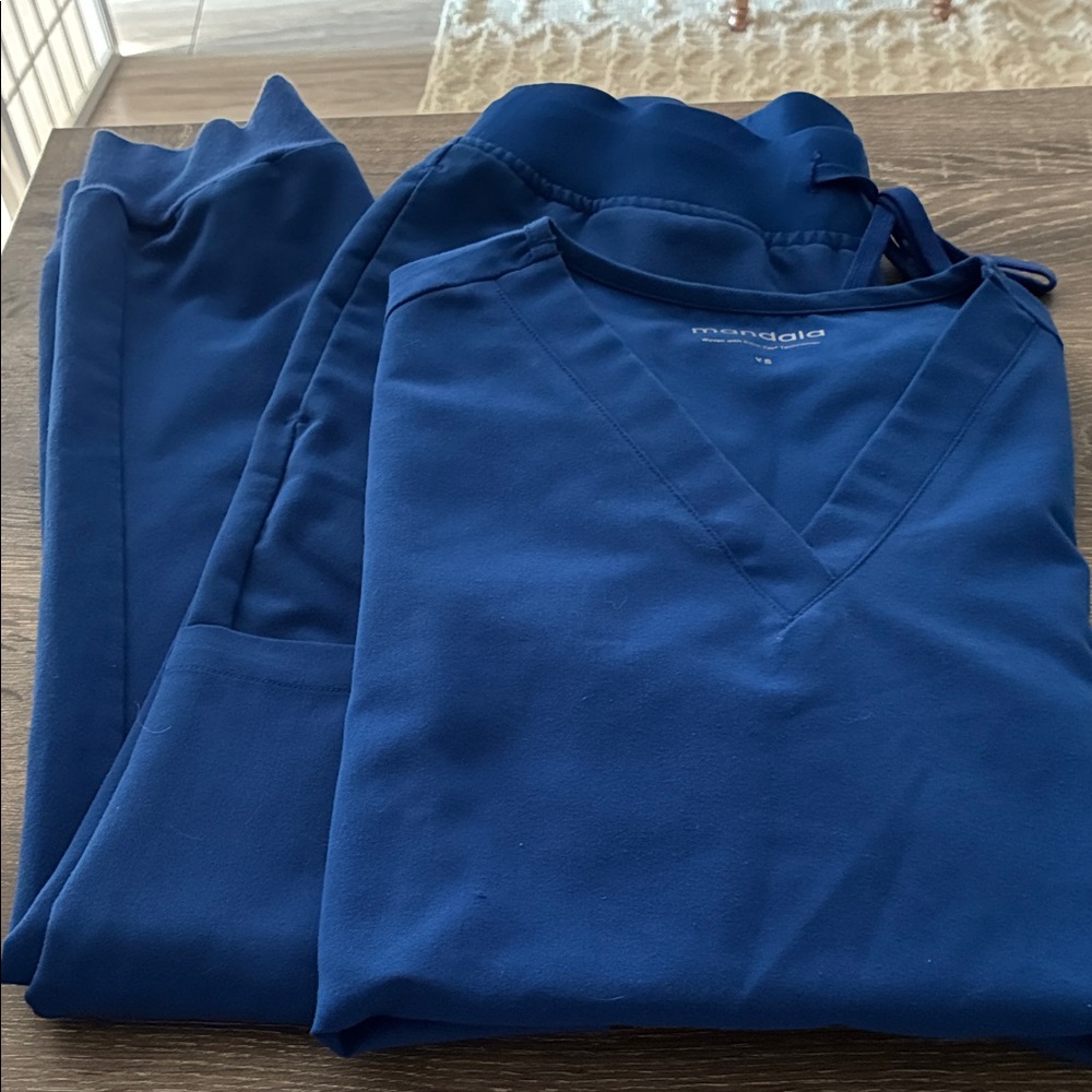 Mandala xsp scrub set joggers